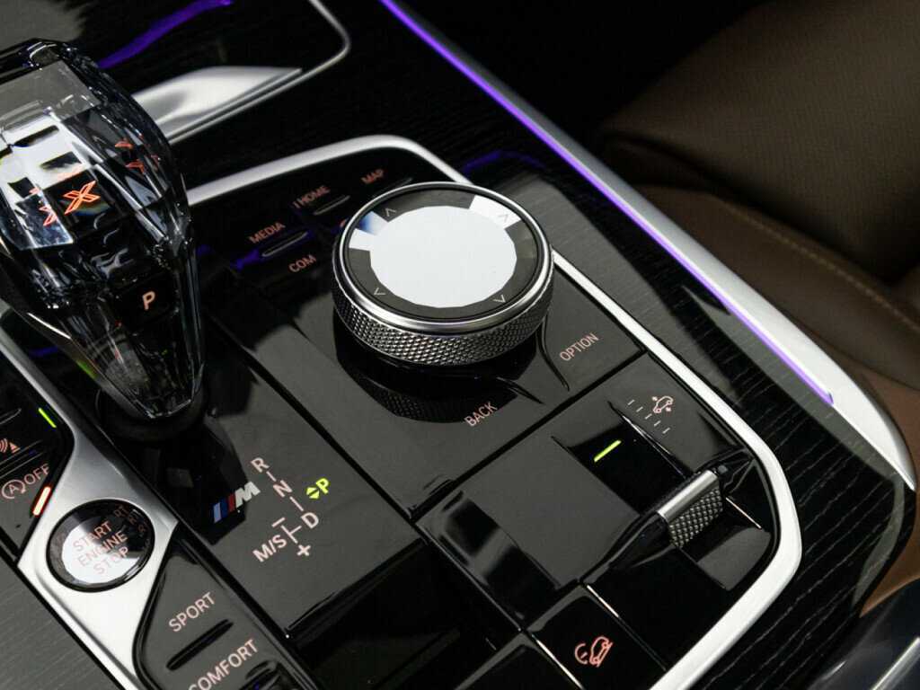 BMW X7 2020 года с пробегом. Фото: #29