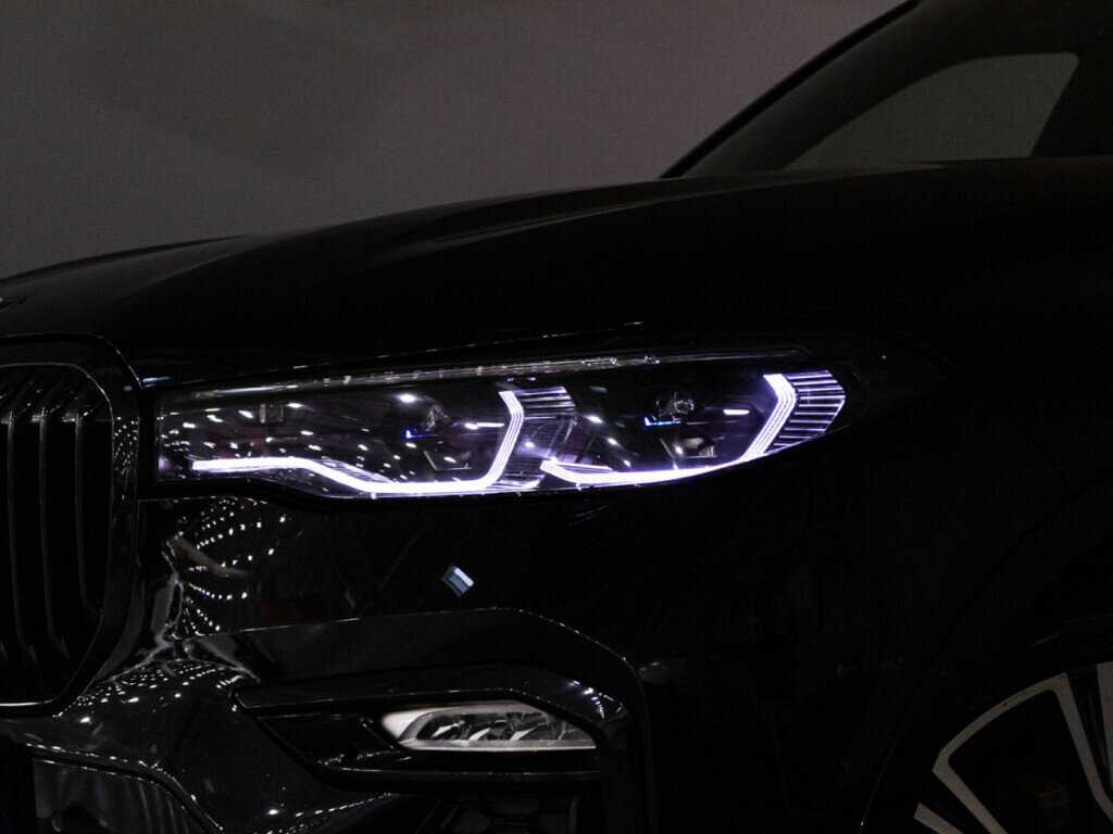 BMW X7 2020 года с пробегом. Фото: #36