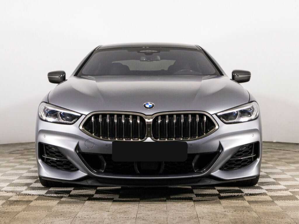 BMW 8 серии 2019 года с пробегом. Фото: #1