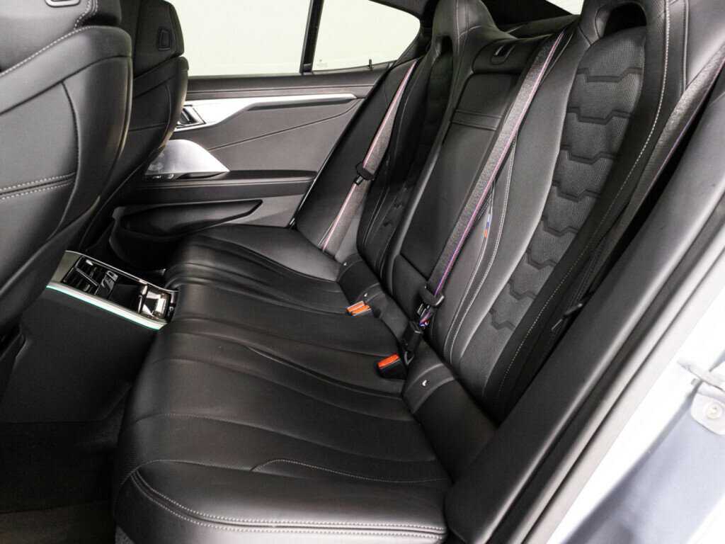 BMW 8 серии 2019 года с пробегом. Фото: #7