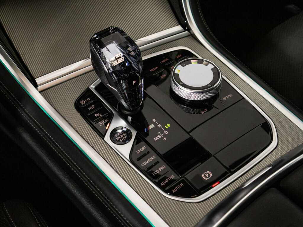 BMW 8 серии 2019 года с пробегом. Фото: #22