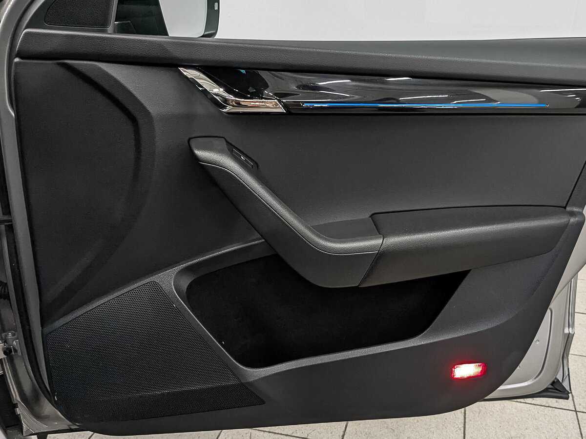 Skoda Octavia 2019 года с пробегом. Фото: #24