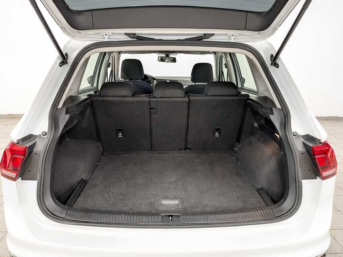 Volkswagen Tiguan 2021 года с пробегом. Фото: #9
