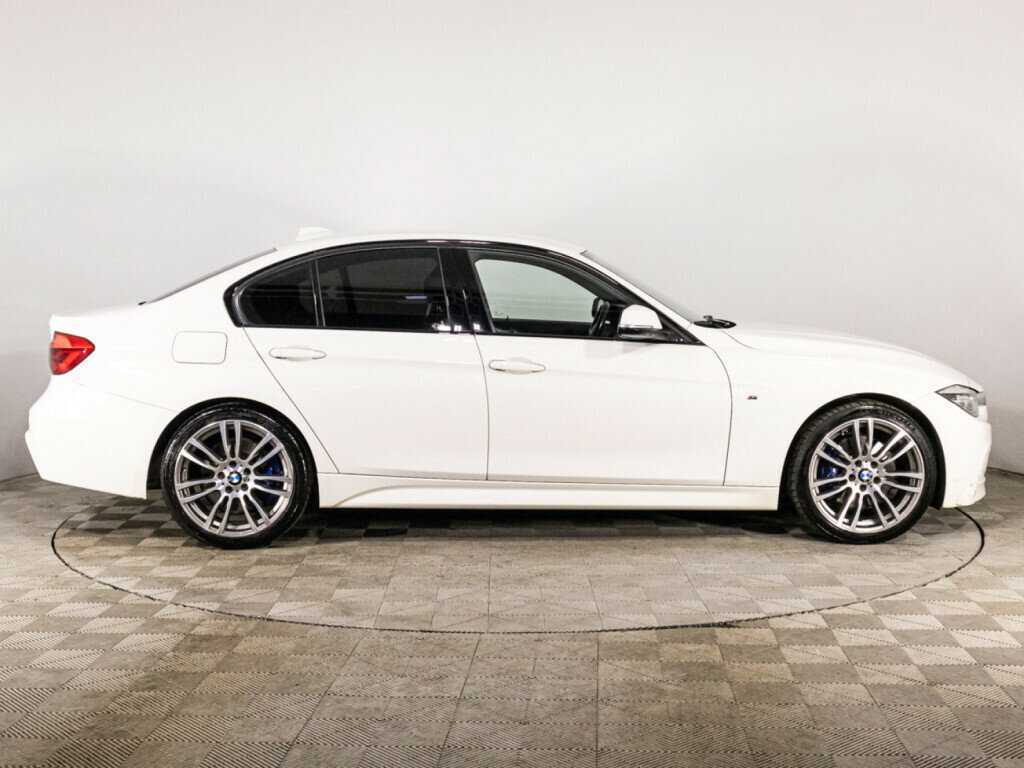 BMW 3 серии 2018 года с пробегом. Фото: #3