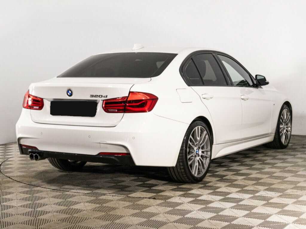 BMW 3 серии 2018 года с пробегом. Фото: #4