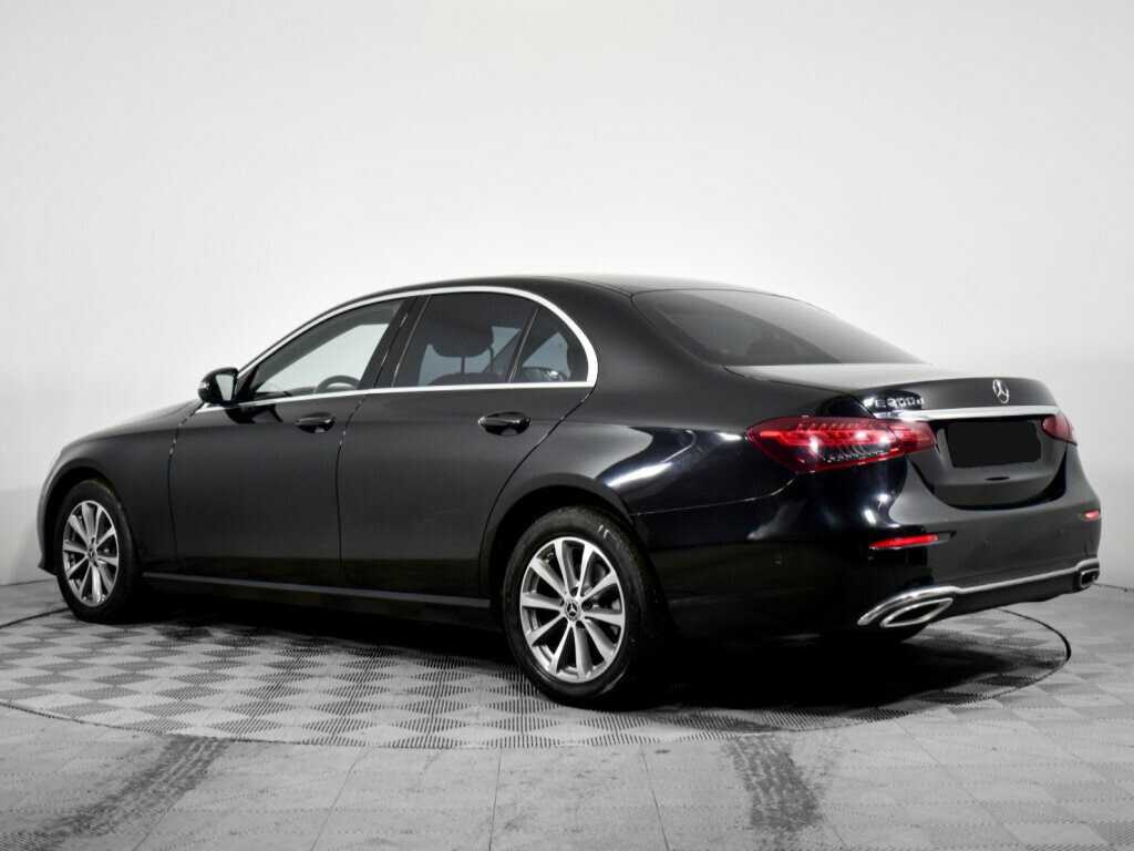 Mercedes-Benz E-Класс 2021 года с пробегом. Фото: #4