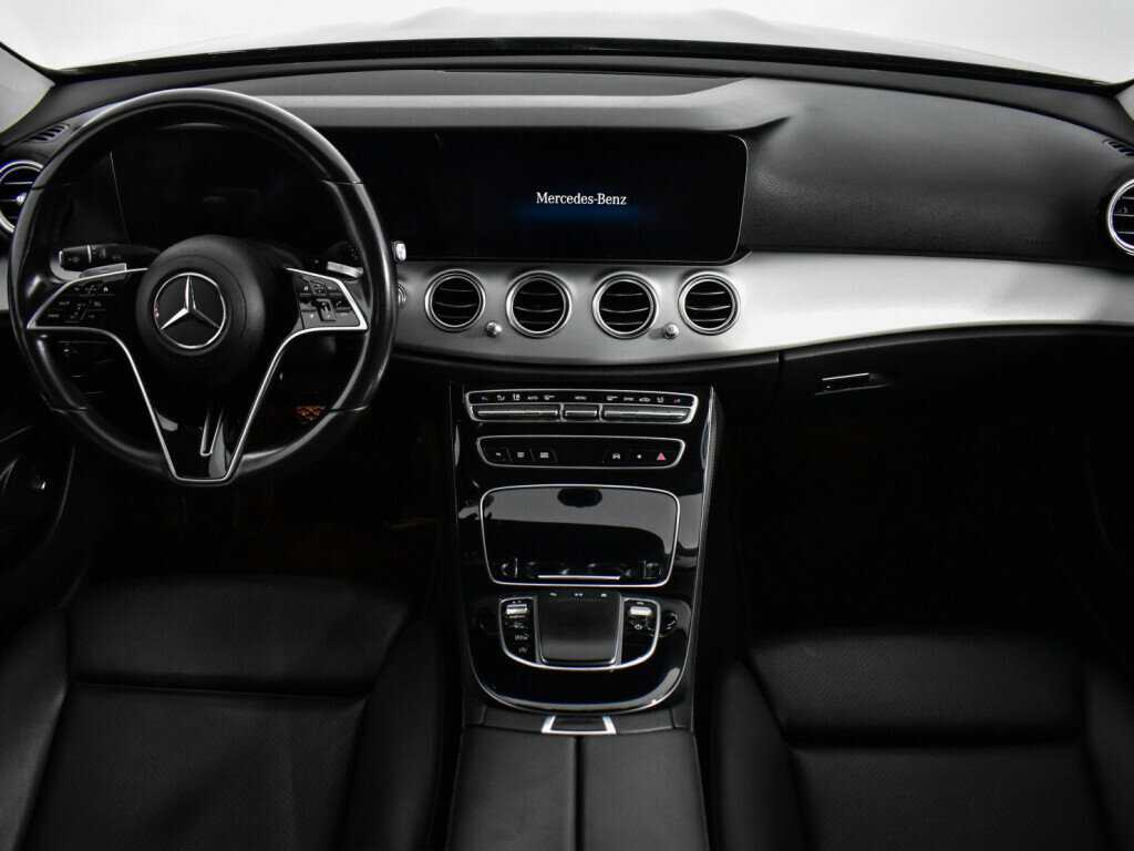 Mercedes-Benz E-Класс 2021 года с пробегом. Фото: #10
