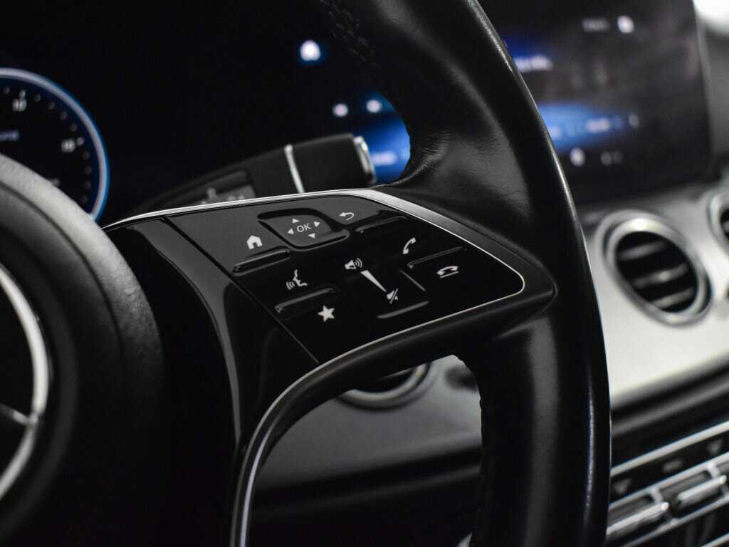Mercedes-Benz E-Класс 2021 года с пробегом. Фото: #13