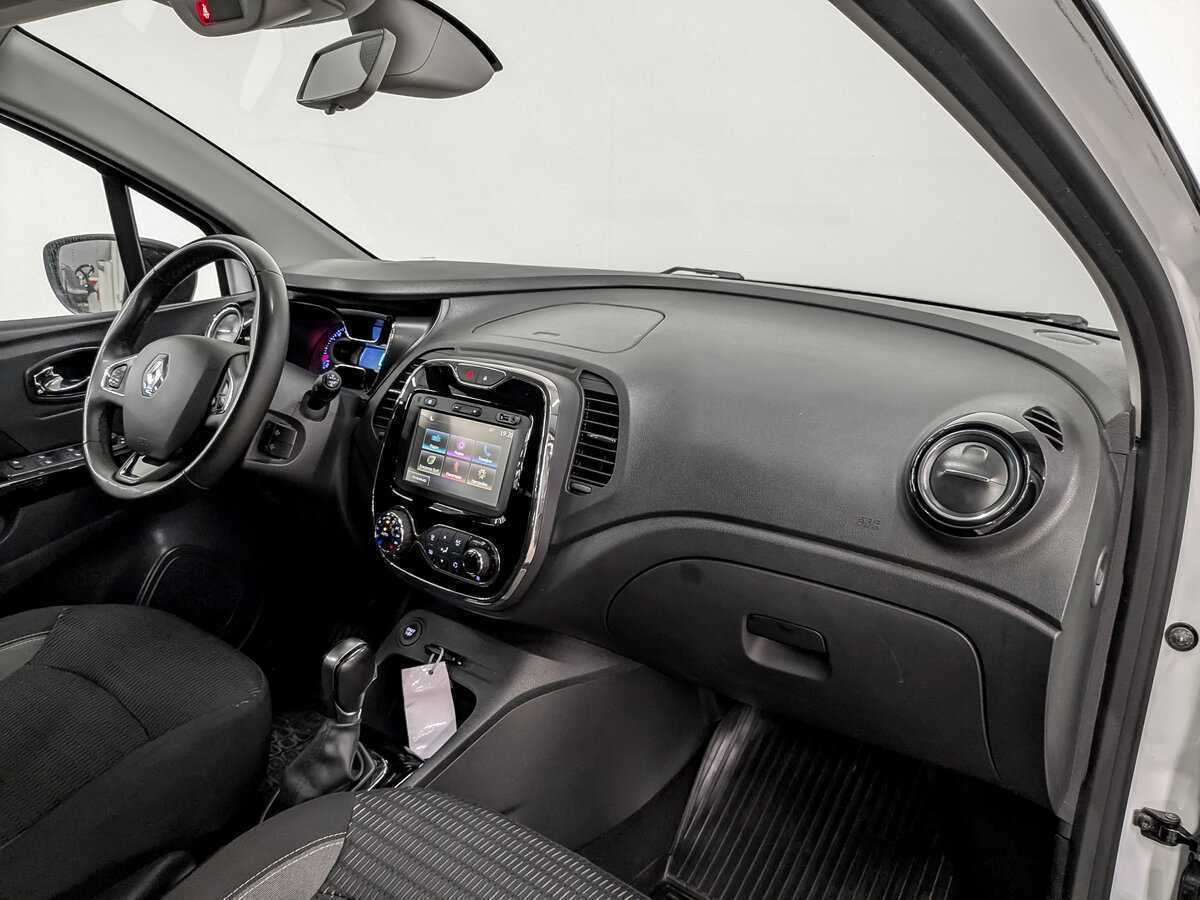 Б/У Рено Каптюр 2017 года. Фото: #10