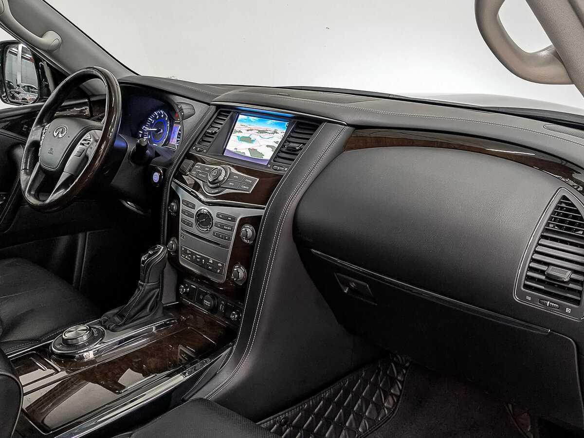 Infiniti QX80 2018 года с пробегом. Фото: #12