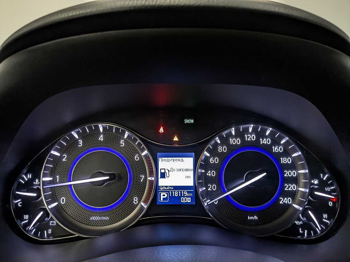 Infiniti QX80 2018 года с пробегом. Фото: #14