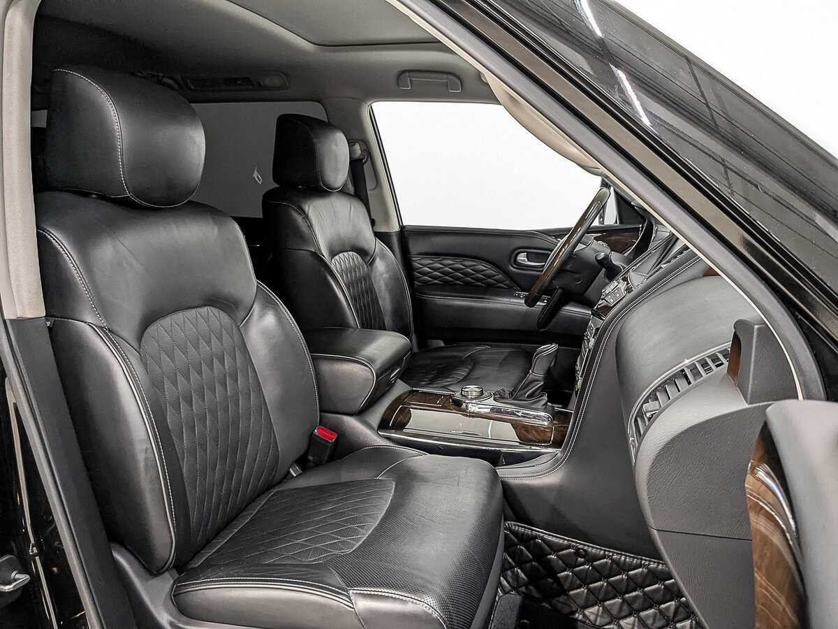 Infiniti QX80 2018 года с пробегом. Фото: #21