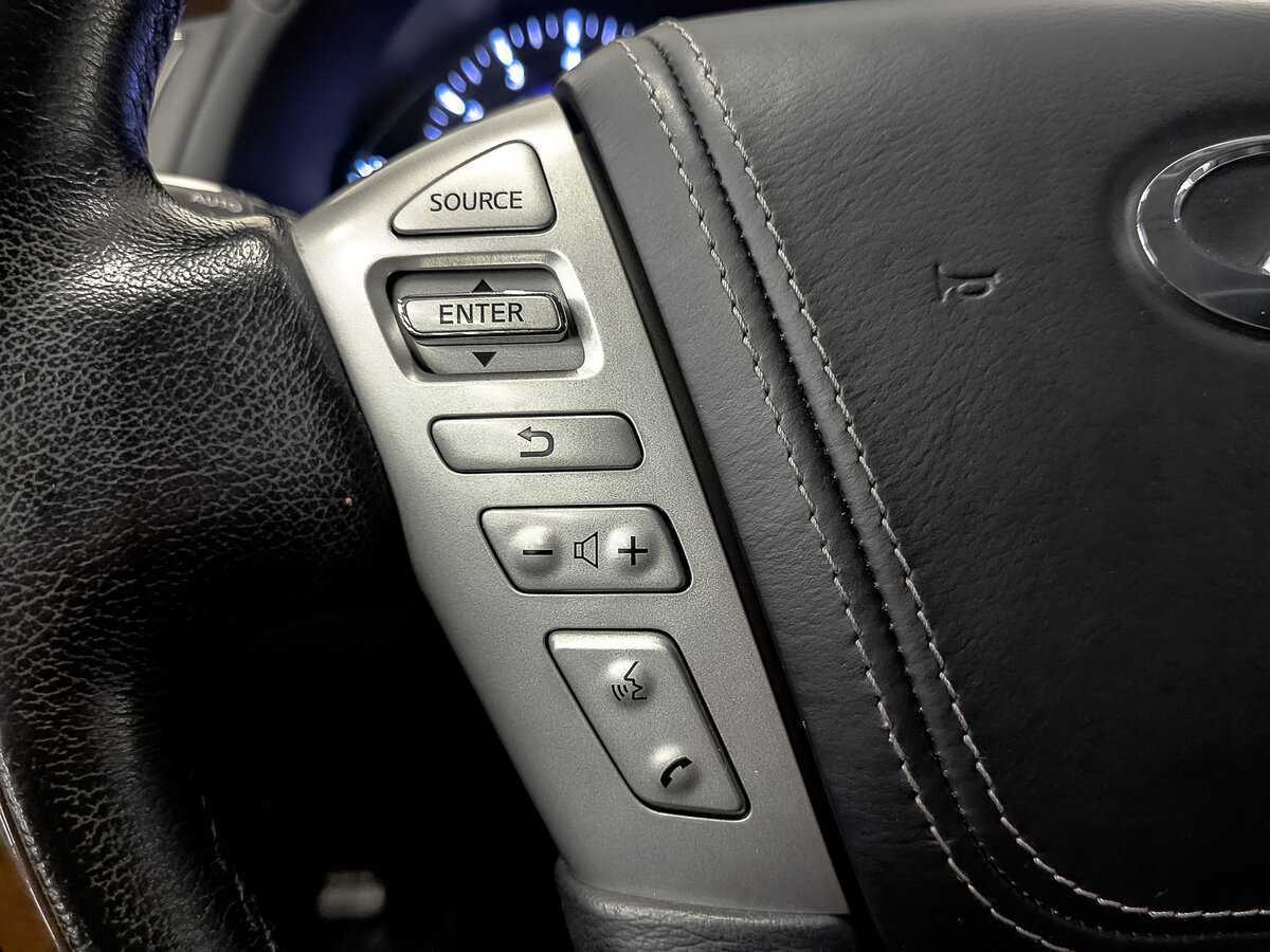 Infiniti QX80 2018 года с пробегом. Фото: #26