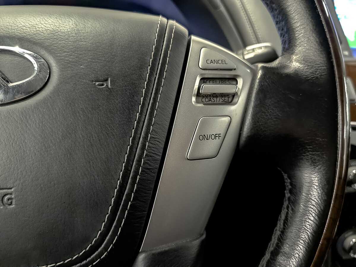 Infiniti QX80 2018 года с пробегом. Фото: #27