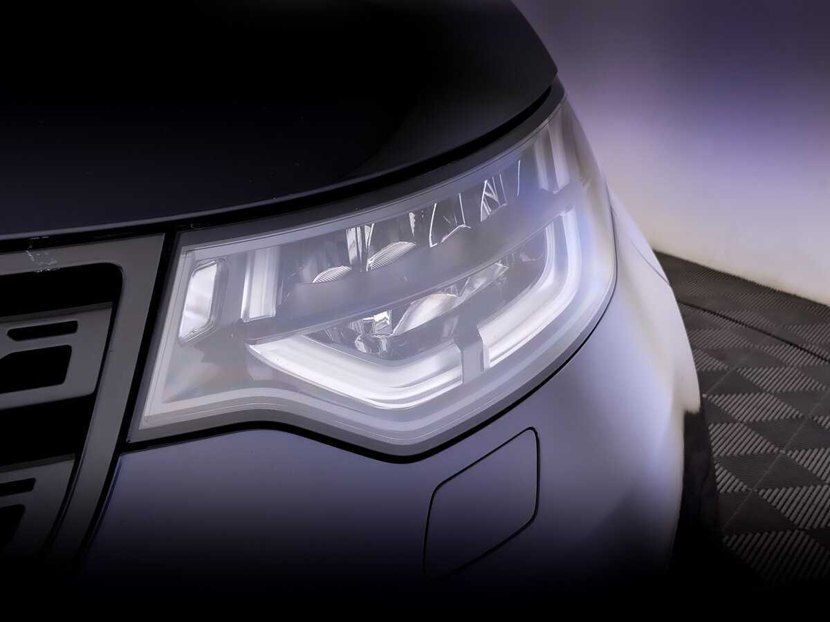Land Rover Discovery 2019 года с пробегом. Фото: #15
