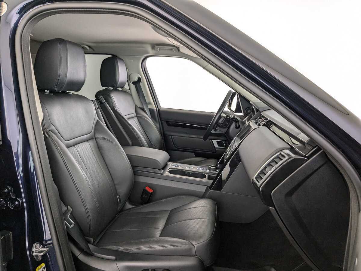 Land Rover Discovery 2019 года с пробегом. Фото: #23