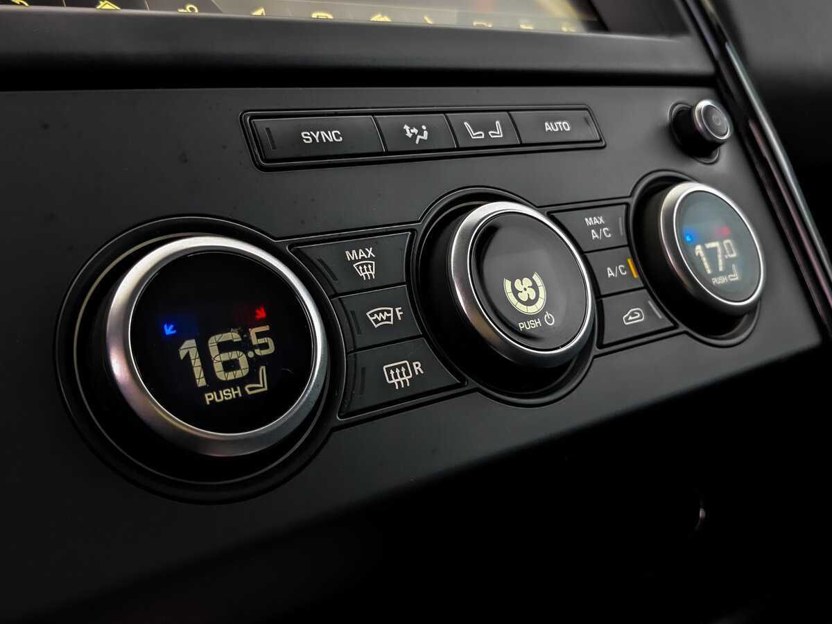 Land Rover Discovery 2019 года с пробегом. Фото: #27