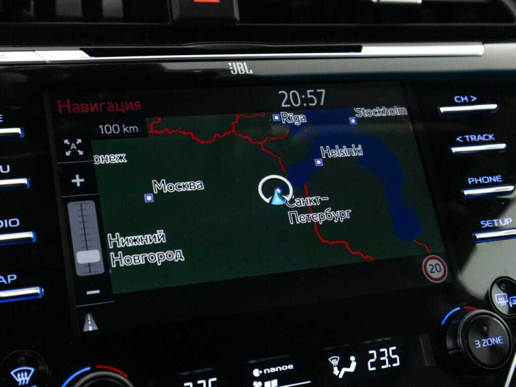 Toyota Camry 2020 года с пробегом. Фото: #17