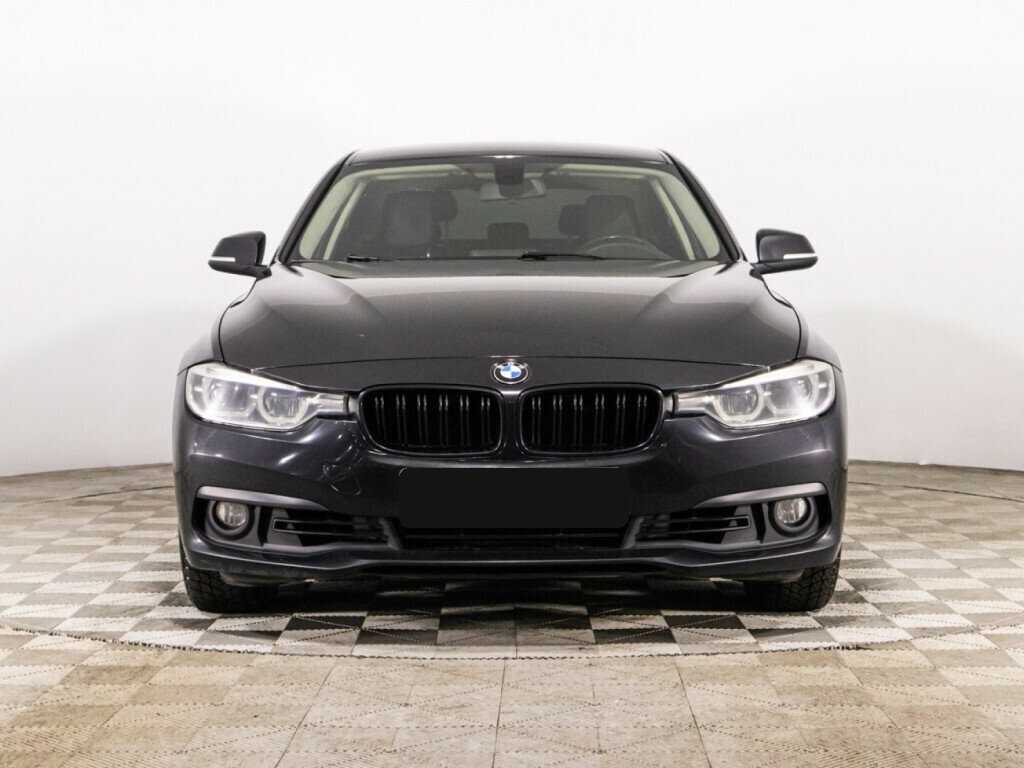BMW 3 серии 2016 года с пробегом. Фото: #1