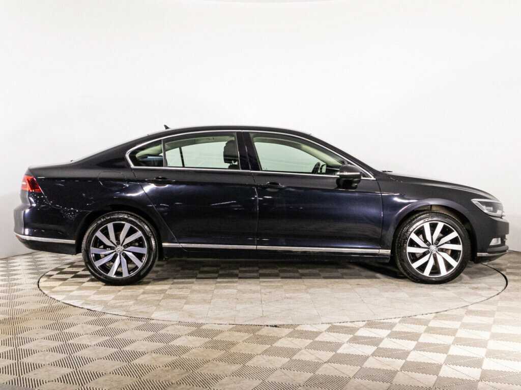 Volkswagen Passat 2016 года с пробегом. Фото: #3