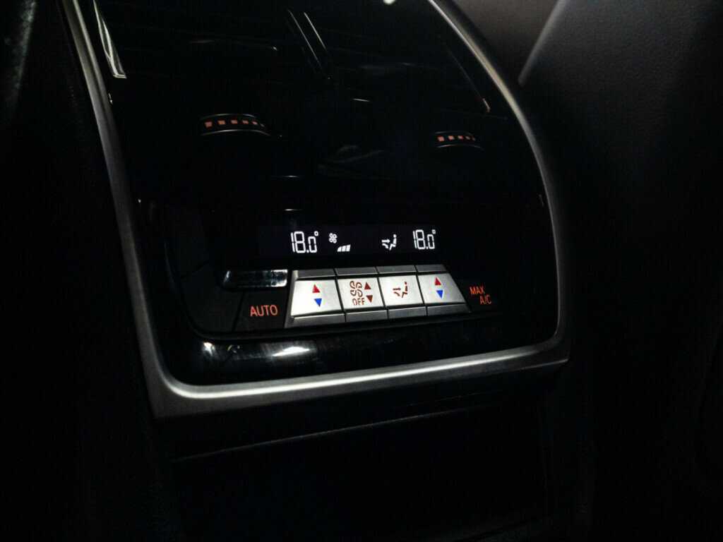 BMW X6 2021 года с пробегом. Фото: #28