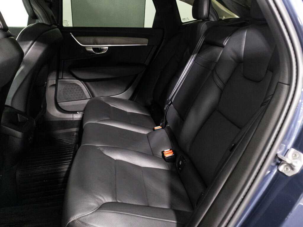 Volvo S90 2021 года с пробегом. Фото: #9