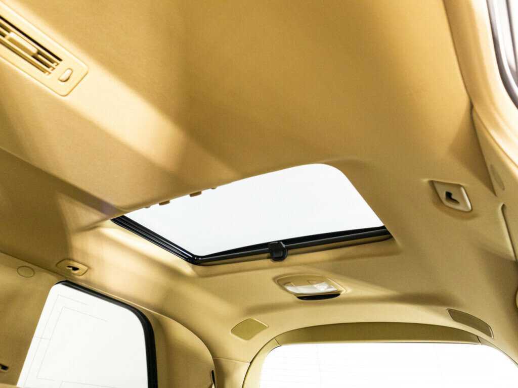 Mercedes-Benz GL-Класс 2010 года с пробегом. Фото: #18