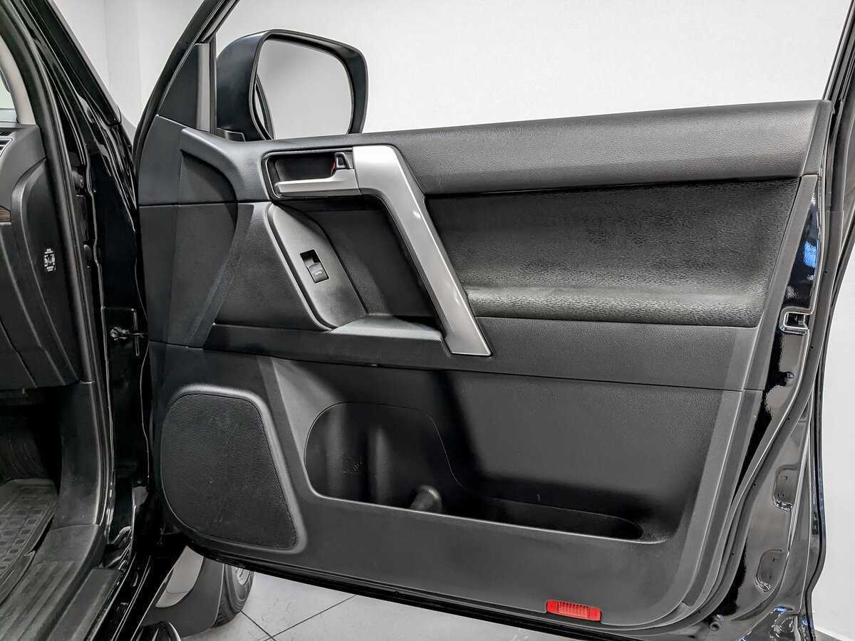 Toyota Land Cruiser Prado 2021 года с пробегом. Фото: #24