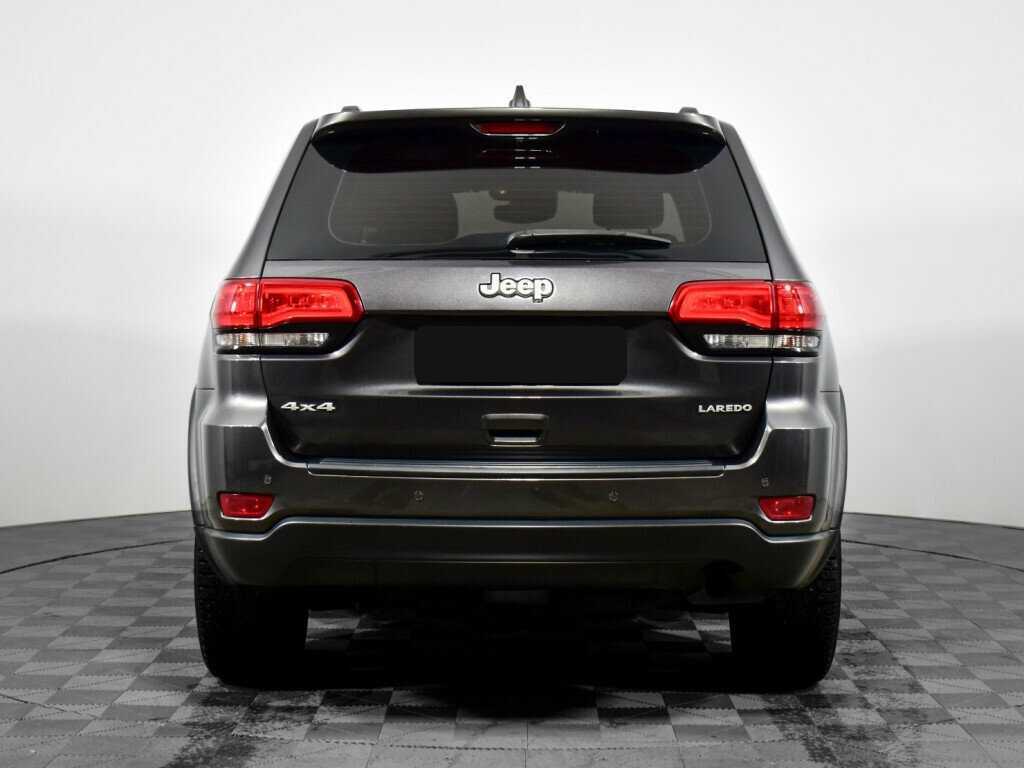Jeep Grand Cherokee 2018 года с пробегом. Фото: #4