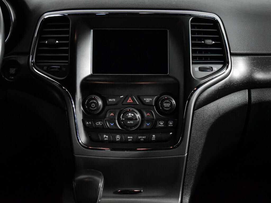 Jeep Grand Cherokee 2018 года с пробегом. Фото: #11