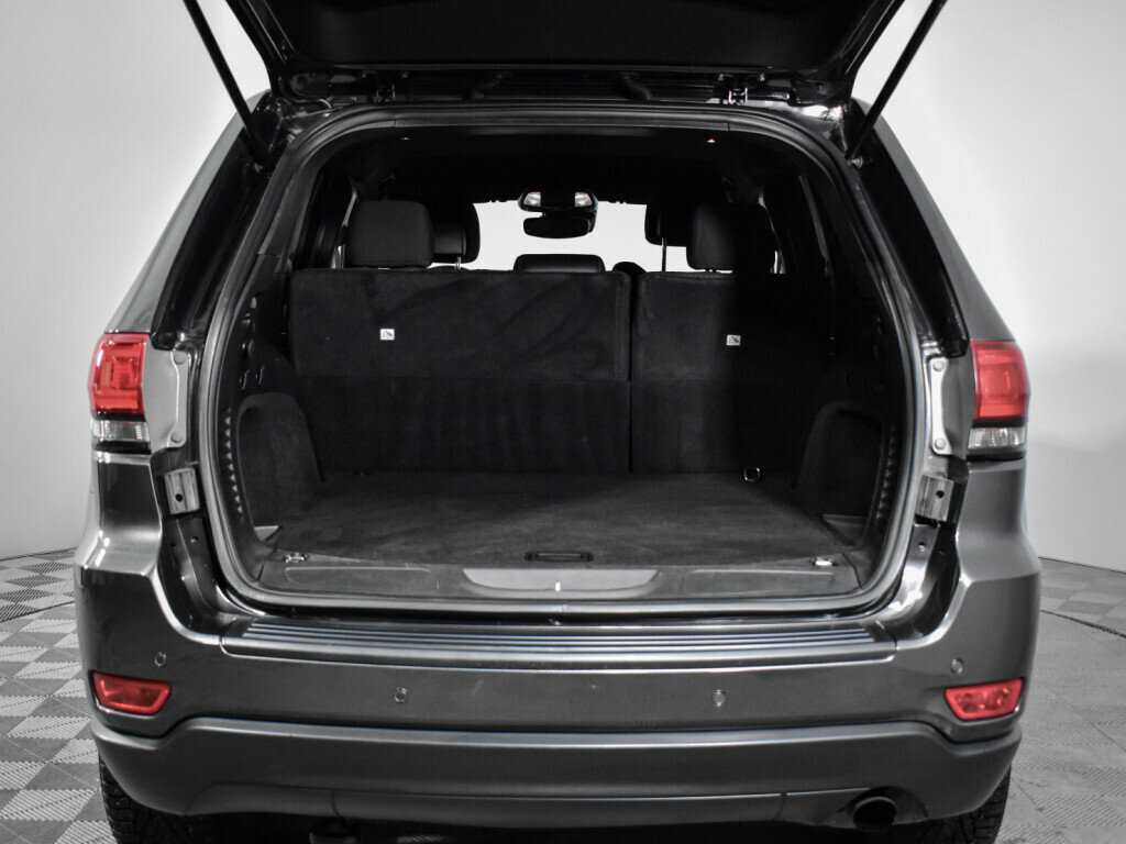 Jeep Grand Cherokee 2018 года с пробегом. Фото: #17