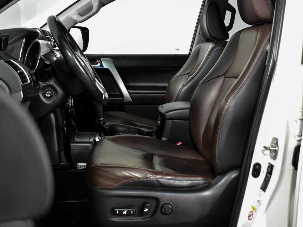 Toyota Land Cruiser Prado 2015 года с пробегом. Фото: #8