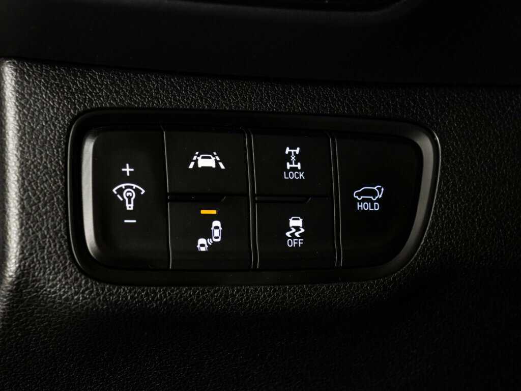 Hyundai Santa Fe 2020 года с пробегом. Фото: #18