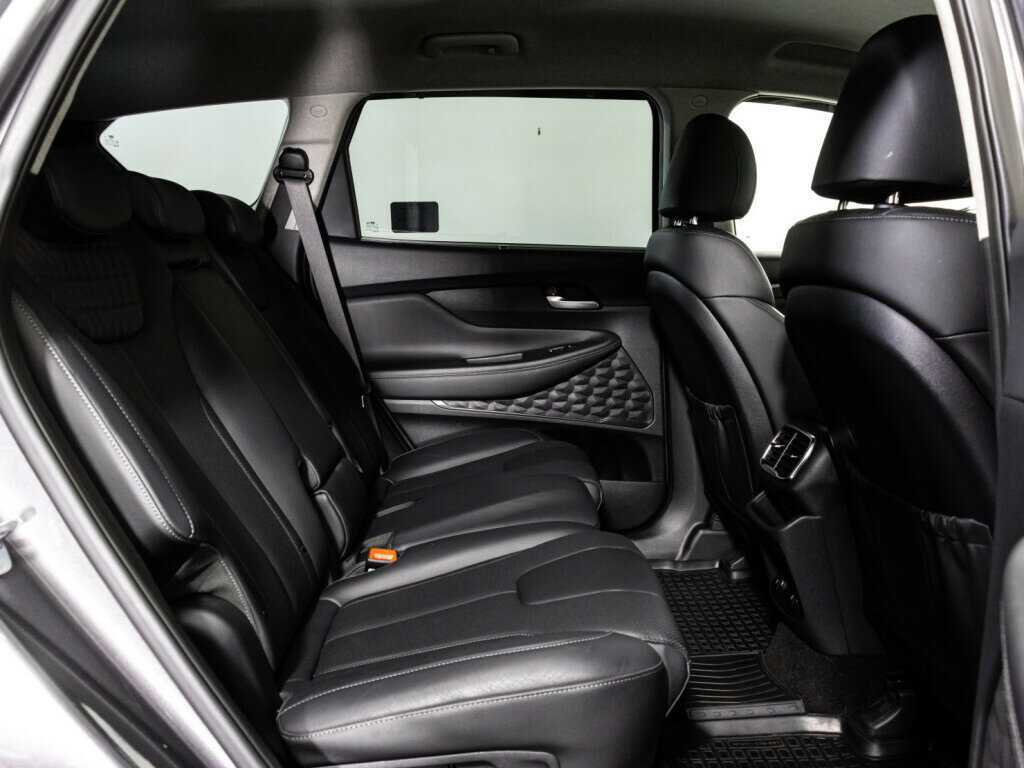 Hyundai Santa Fe 2020 года с пробегом. Фото: #19