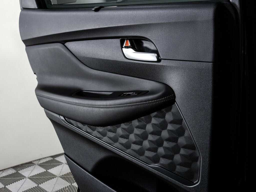 Hyundai Santa Fe 2020 года с пробегом. Фото: #23