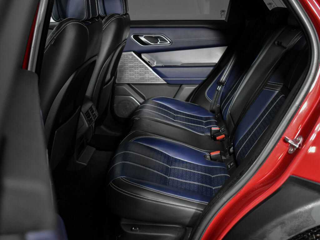 Land Rover Range Rover Velar 2018 года с пробегом. Фото: #8