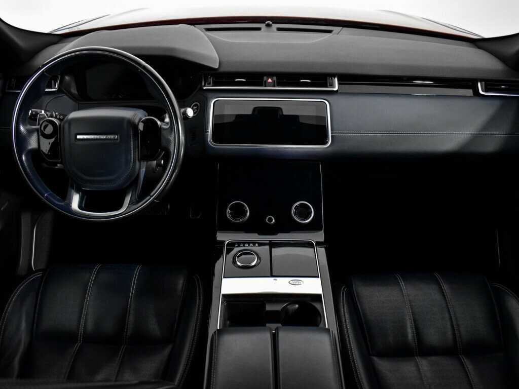 Land Rover Range Rover Velar 2018 года с пробегом. Фото: #11