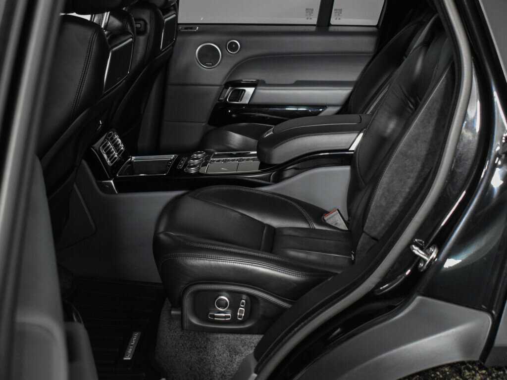 Land Rover Range Rover 2015 года с пробегом. Фото: #13