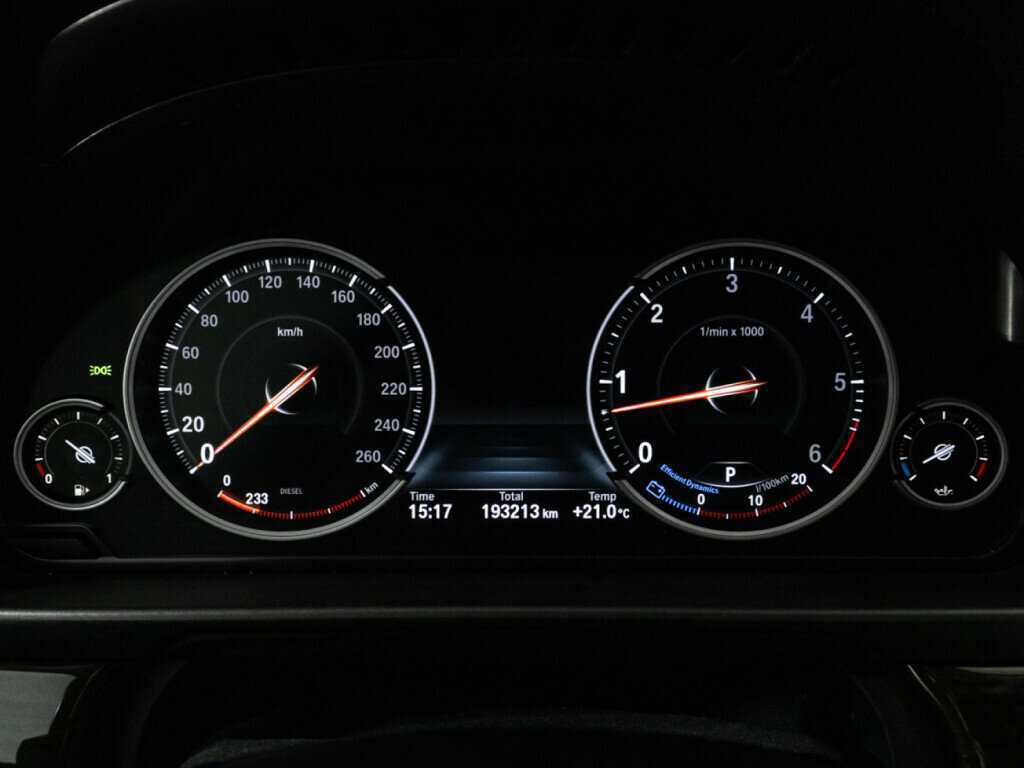 BMW 5 серии 2016 года с пробегом. Фото: #11