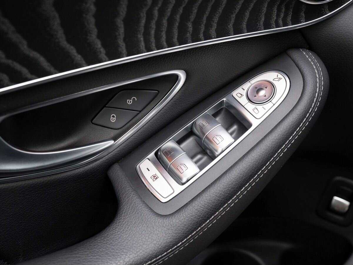 Mercedes-Benz GLC 2016 года с пробегом. Фото: #16