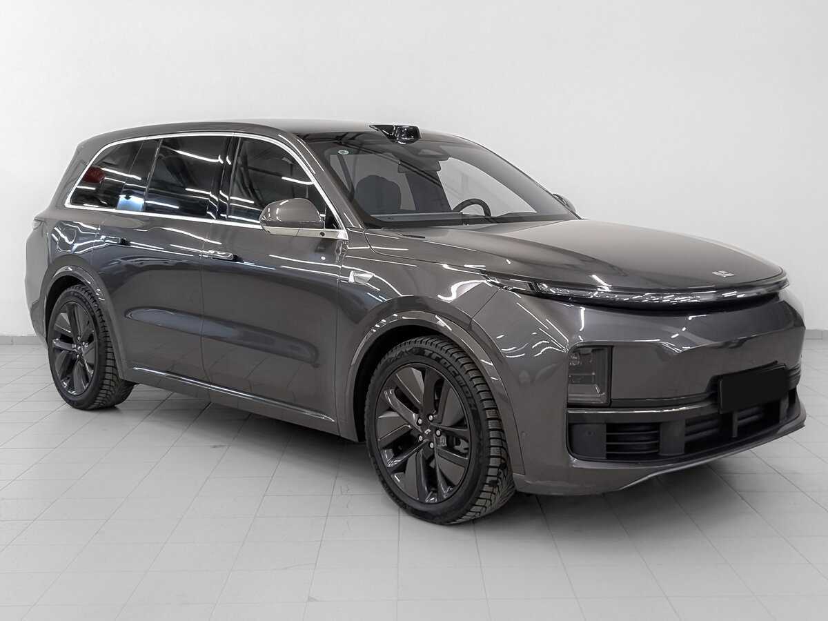 LiXiang L9 2023 года с пробегом. Фото: #2