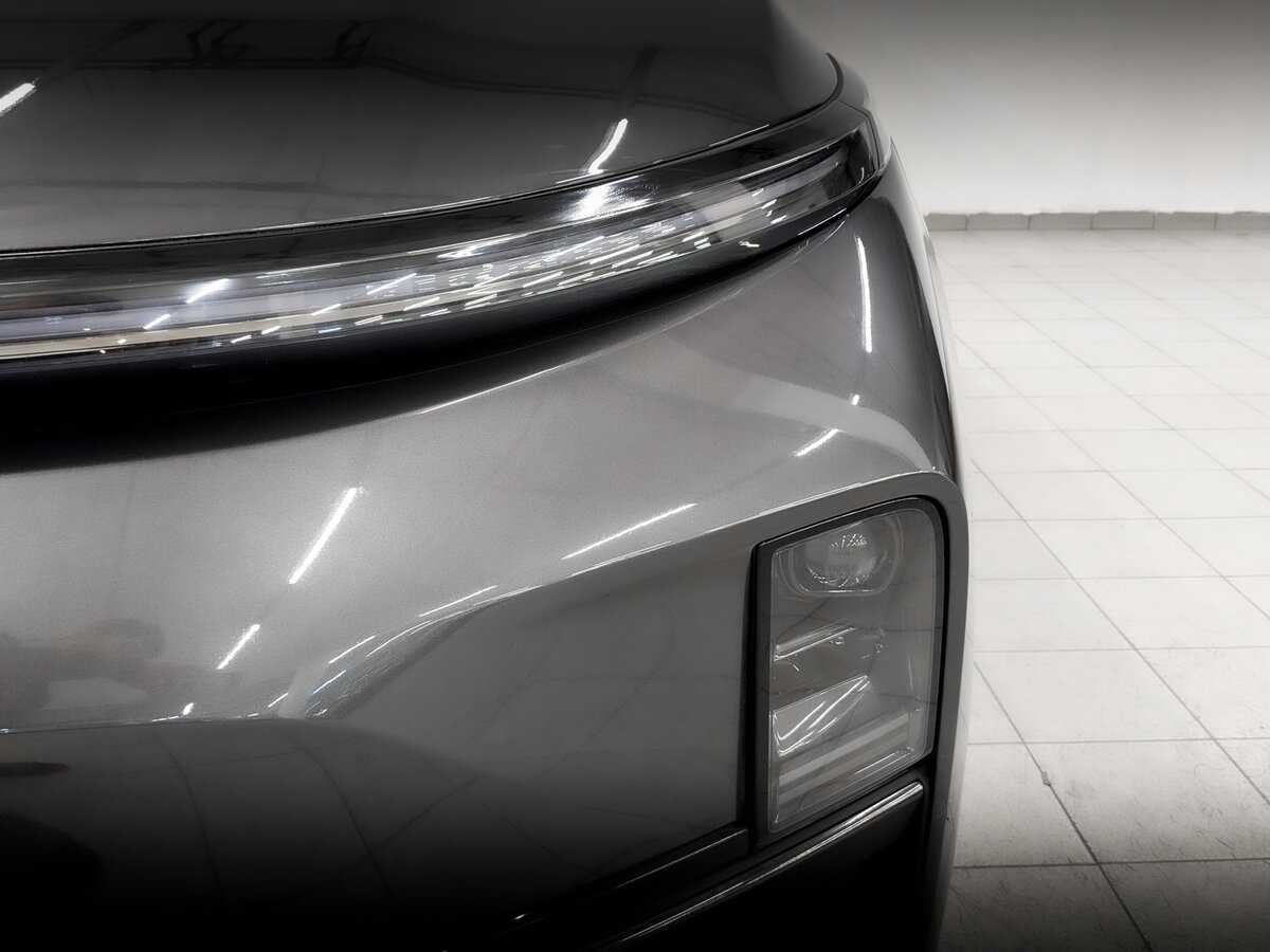 LiXiang L9 2023 года с пробегом. Фото: #16