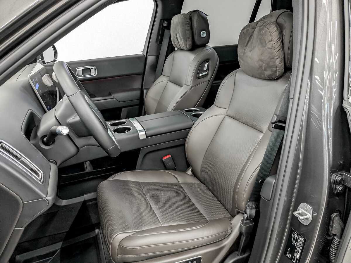 LiXiang L9 2023 года с пробегом. Фото: #19