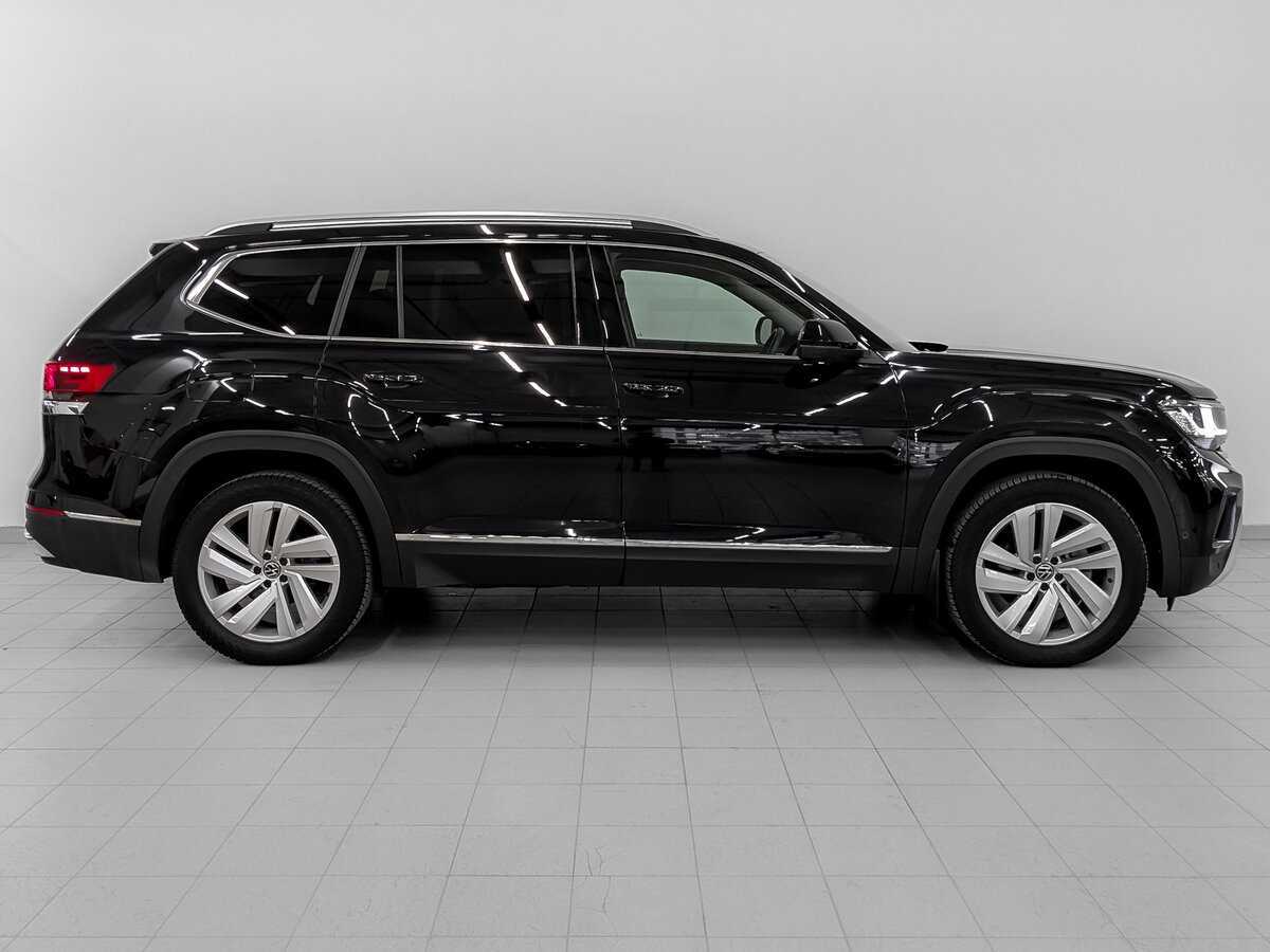 Volkswagen Teramont 2021 года с пробегом. Фото: #3