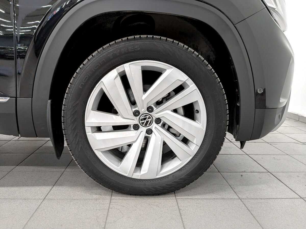Volkswagen Teramont 2021 года с пробегом. Фото: #16