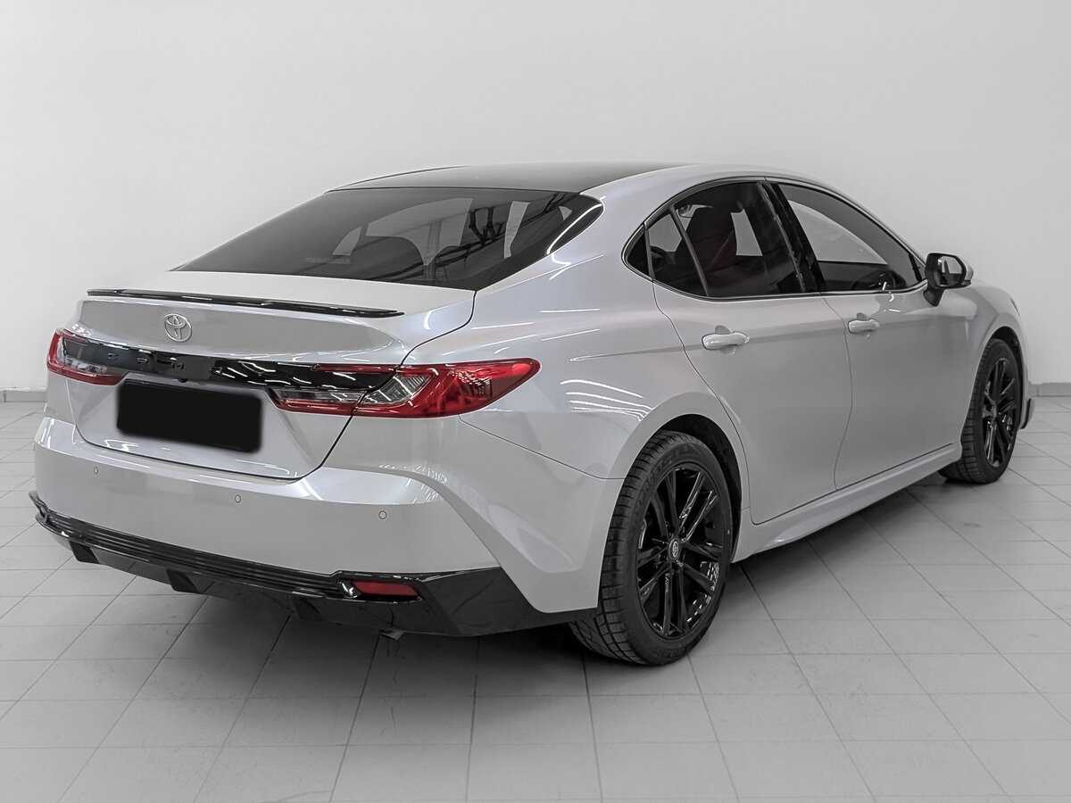 Toyota Camry 2024 года с пробегом. Фото: #4