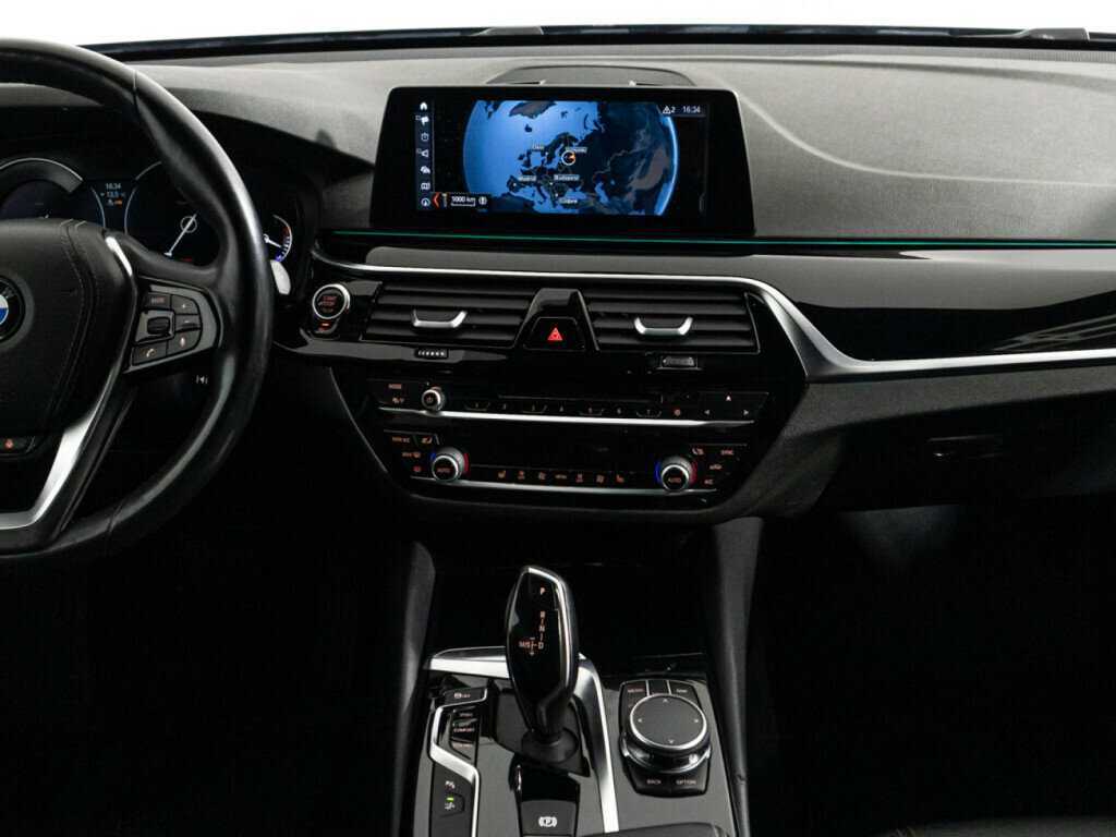 BMW 6 серии 2018 года с пробегом. Фото: #13