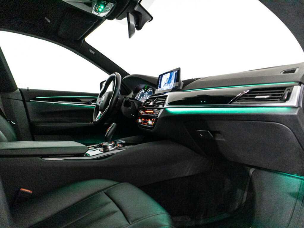 BMW 6 серии 2018 года с пробегом. Фото: #23