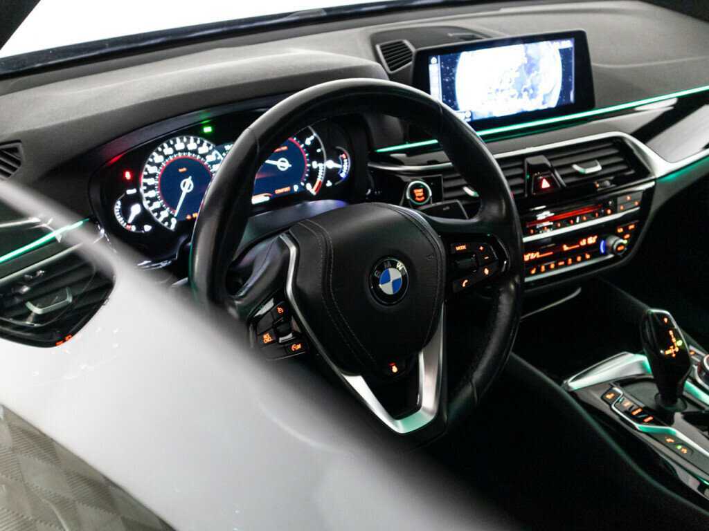 BMW 6 серии 2018 года с пробегом. Фото: #24