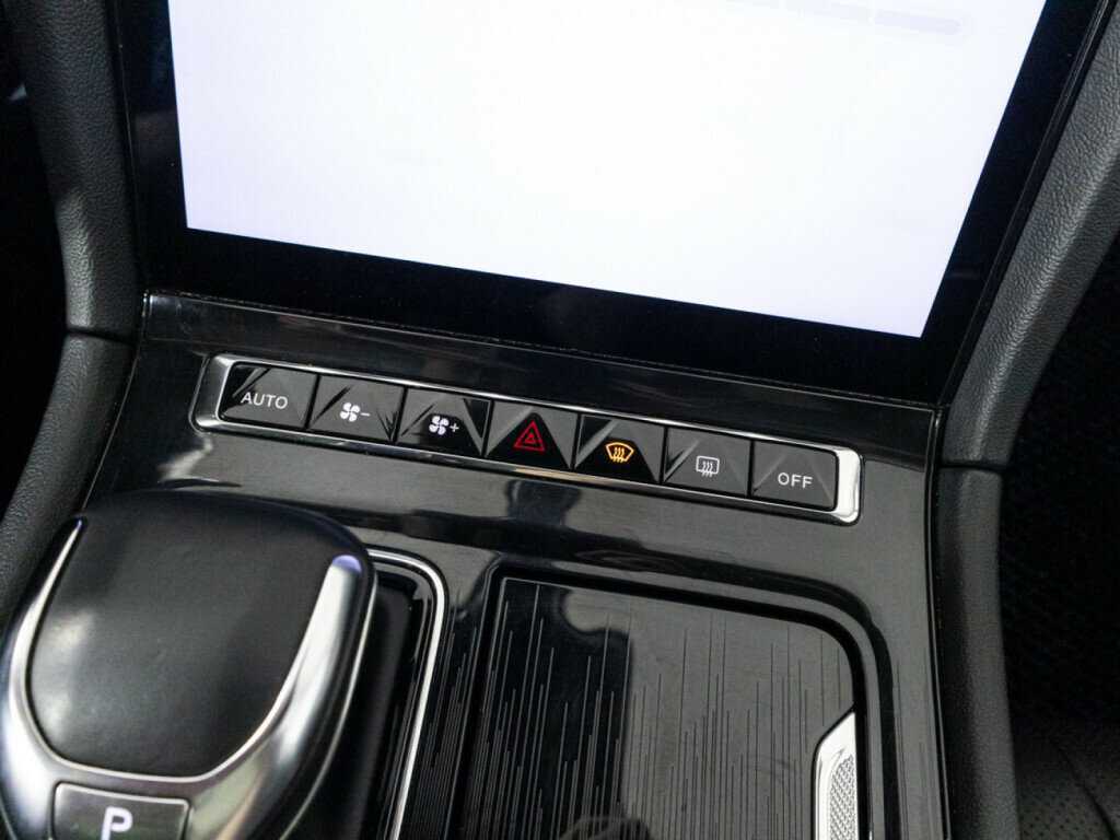 Hongqi H5 2023 года с пробегом. Фото: #16